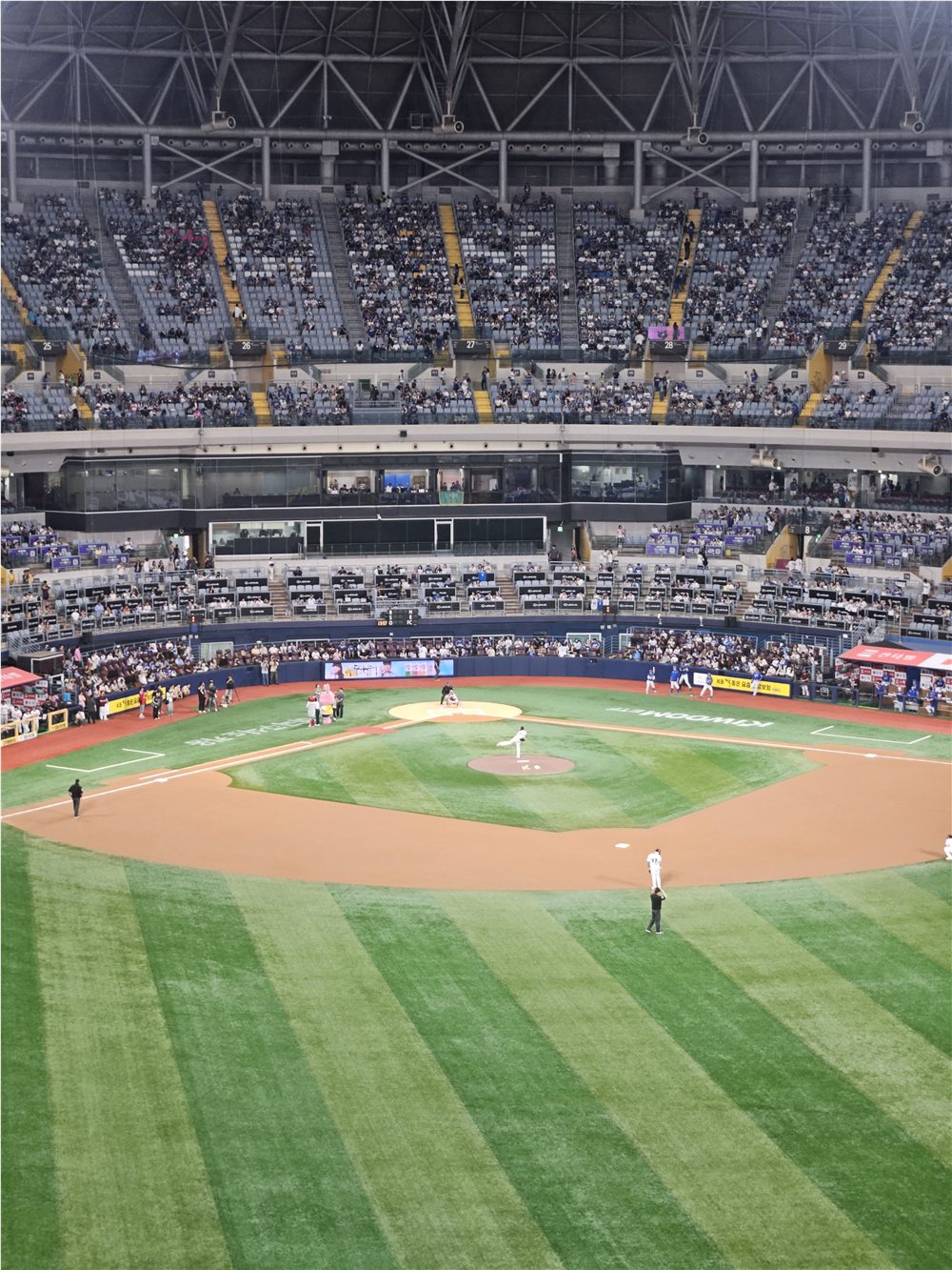 Pitcher and infield viewed from the upper outfield at Gocheok Sky Dome